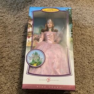 New Barbie Glinda Doll in Sparkling Pink Gown Wizard of Oz